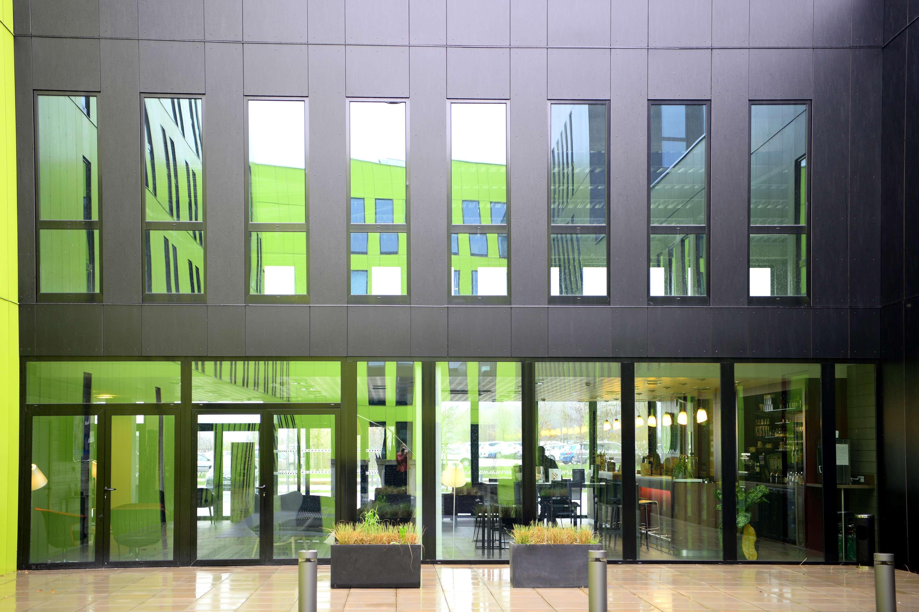 Campanile Belfort Montbeliard - Gare La Jonxion. Meroux Exterior foto